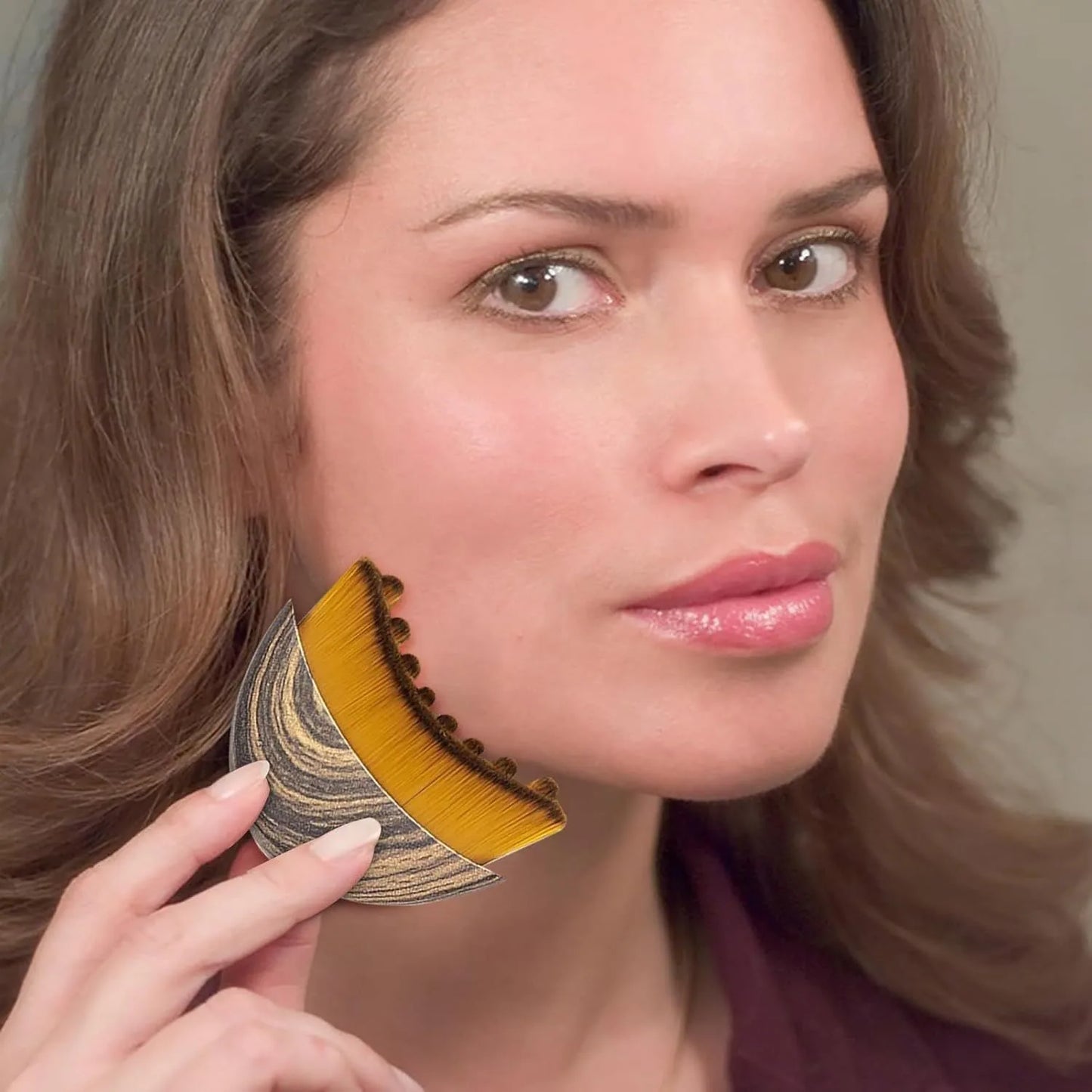 Chin Sculpting Face Brush